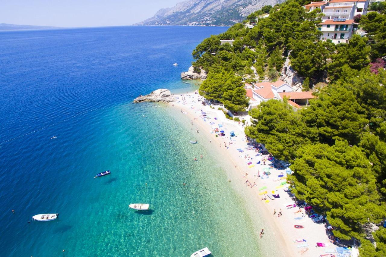 Rooms With A Parking Space Brela, Makarska - 17281 Exterior foto